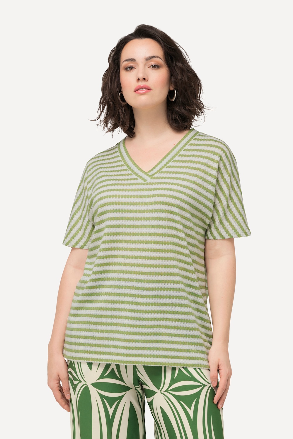 Große Größen Kurzarmpullover, Damen, grün, Größe: 50/52, Polyester/Synthetische Fasern/Viskose, Ulla Popken