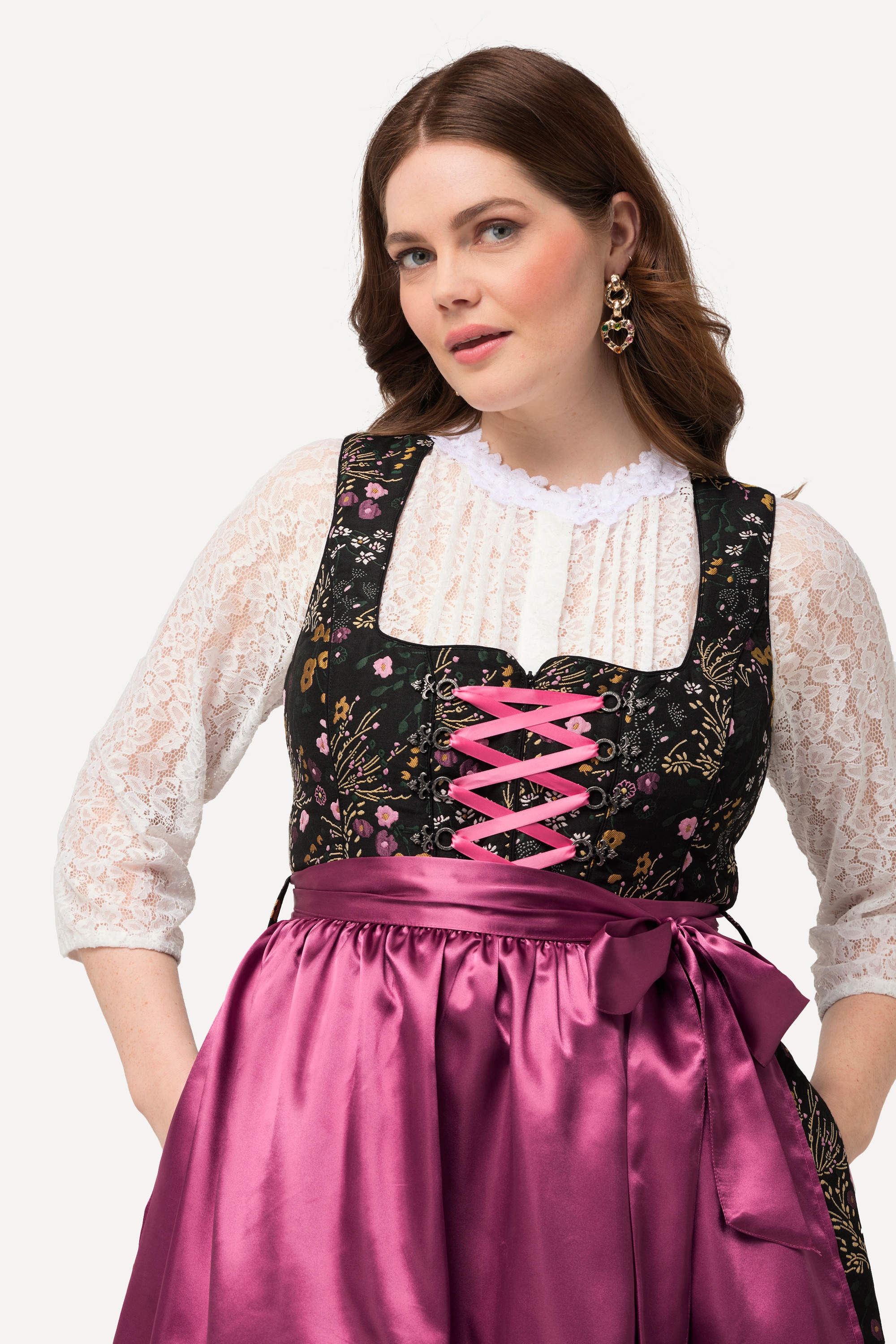 Ulla Popken Damen große Größen Dirndl Blüten Pailletten Carree Ausschnitt