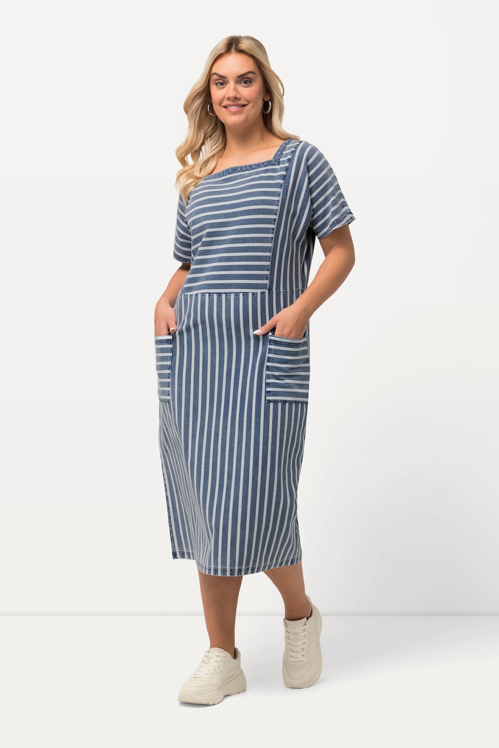 grandes tailles robe midi en molleton aspect jean. encolure carré et manches courtes., femmes, bleu, taille: 44/46, coton, ulla popken