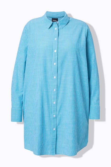 Chemisier long à rayures. Col classique, manches longues. Coupe évasée