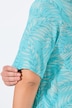 Blusa, palmeras, forma en A, escote en V, media manga, crespón
