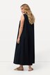 Robe maxi en jersey, sans manches. Silhouette en A évasée et décolleté en V.