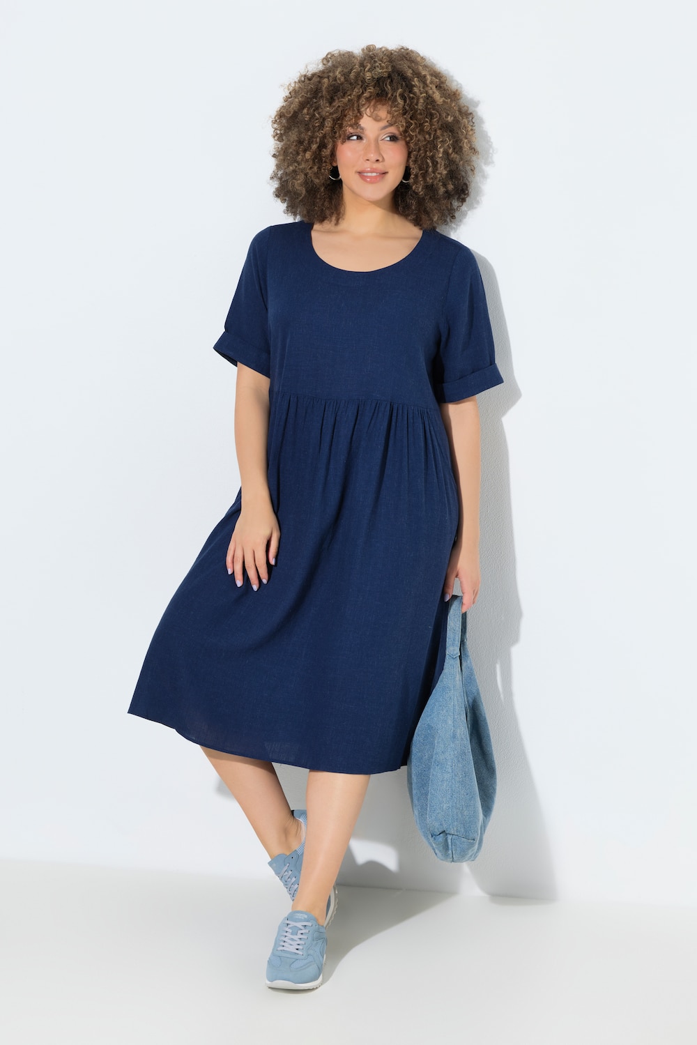 Kjole, linmiks, A-linje, rund hals, halve ermer