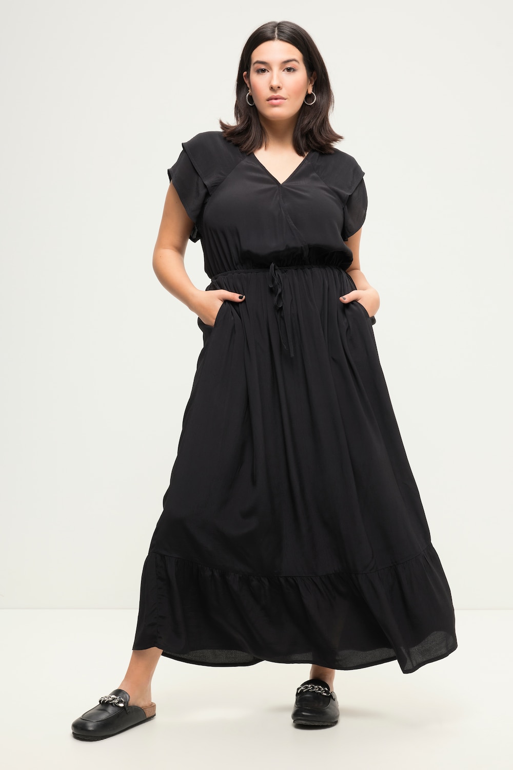 Große Größen Maxikleid, Damen, schwarz, Größe: 46/48, Viskose, Studio Untold