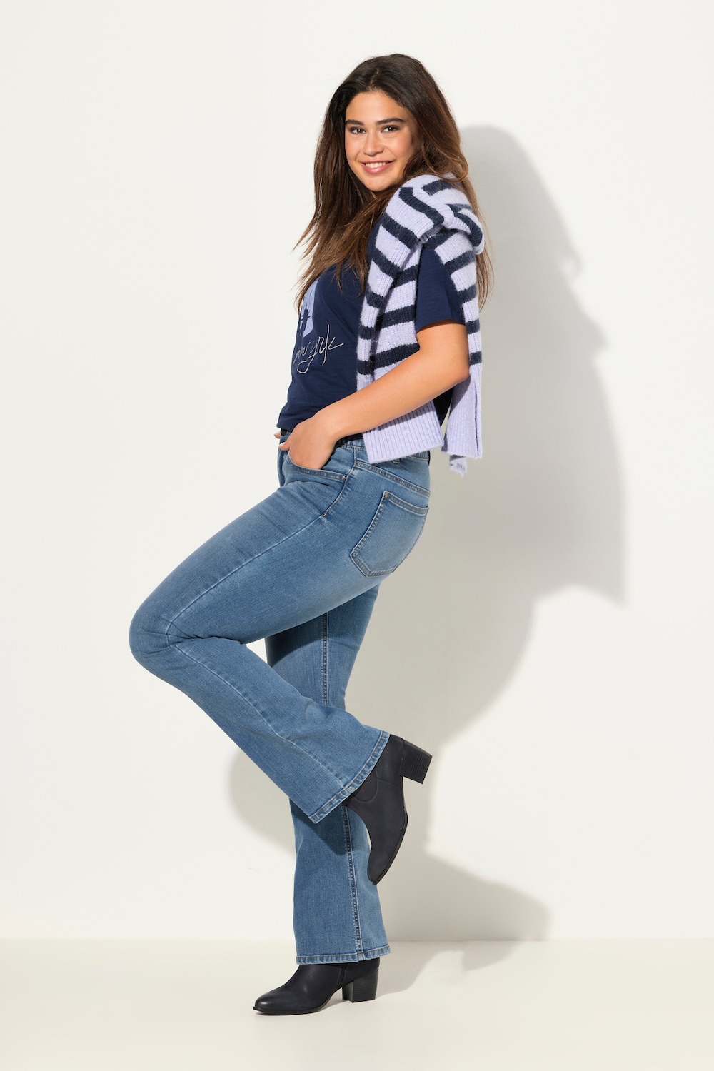 Große Größen Bootcut-Jeans Marie, Damen, blau, Größe: 27, Baumwolle/Polyester, Ulla Popken