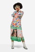 Vestido, longitud midi, estampado parcheado, escote de túnica, manga larga