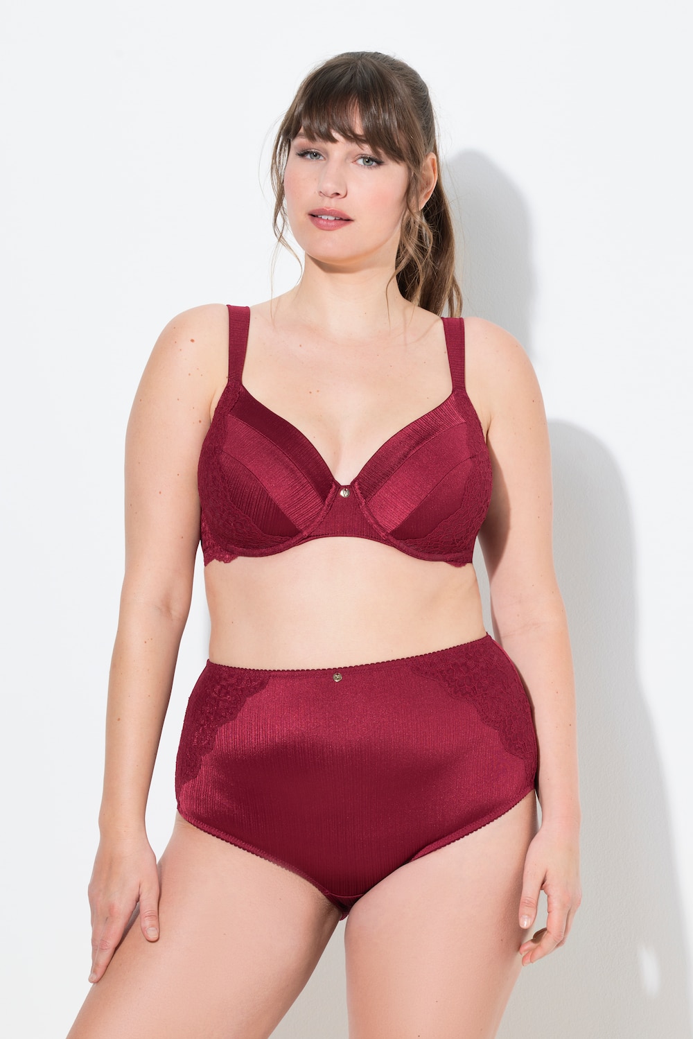 Große Größen Bügel-BH, Damen, rot, Größe: 85D, Polyester/Synthetische Fasern/Elasthan, Ulla Popken