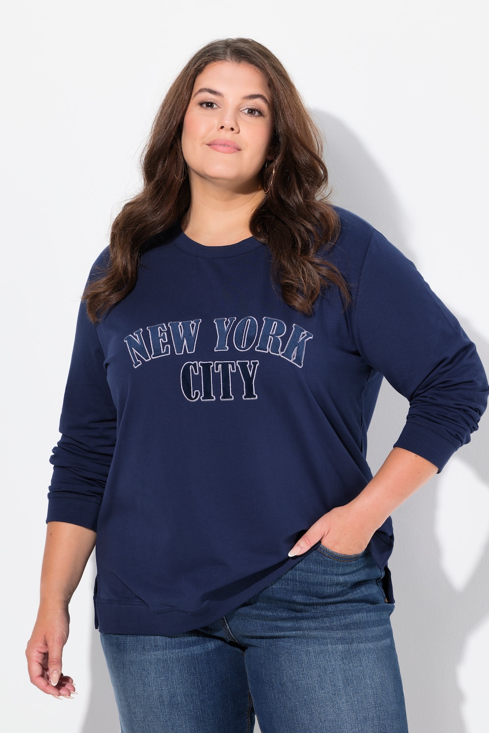 Sweat-Pullover, Stickerei, V-Ausschnitt, Langarm