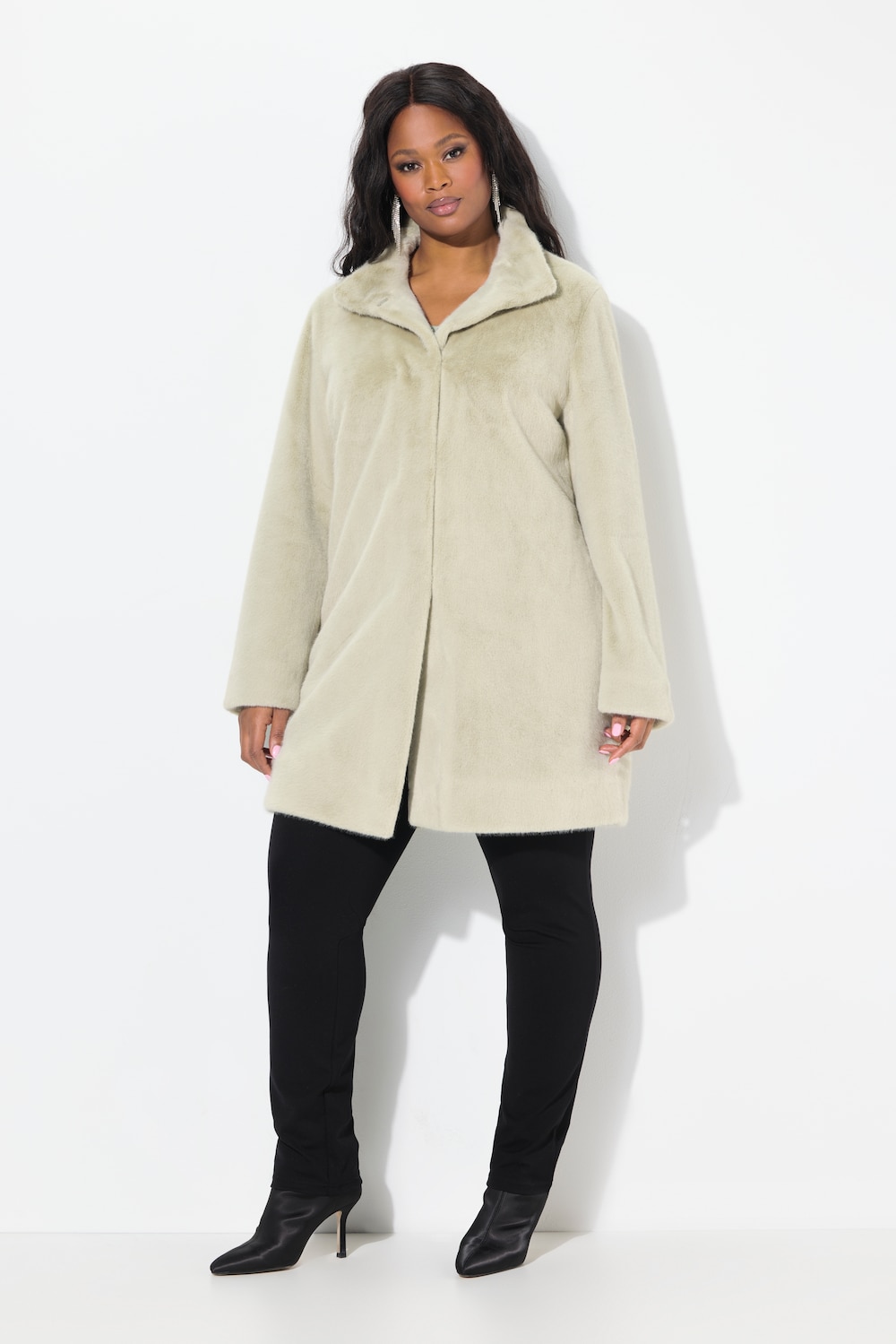 Große Größen Webpelzmantel, Damen, beige, Größe: 58/60, Polyester, Ulla Popken