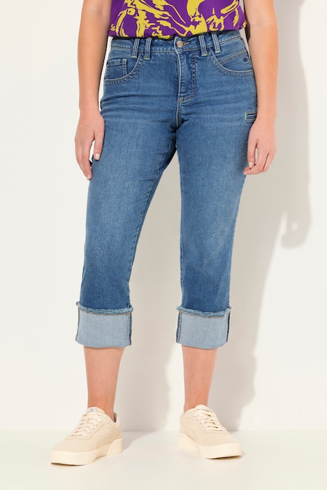 Straight cut 5-pocket jeans with turn-up hems