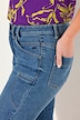 Jeans, rett passform, fem lommer, oppbrett i falden