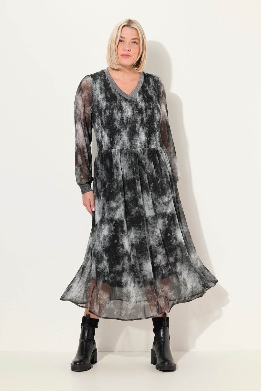 Große Größen Smok-Midikleid, Damen, schwarz, Größe: 50/52, Polyester/Viskose, Ulla Popken