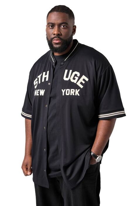 Tričko STHUGE, krátké rukávy, oversize, potisk na hrudi, nízký límeček, do 8XL