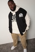 Sweat-shirt à capuche STHUGE, coupe oversize et inscription SOHO sur le devant- jusqu'au 8 XL