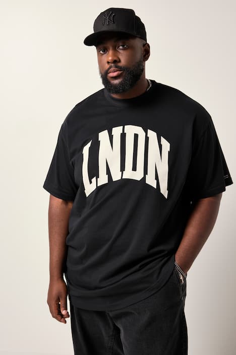 STHUGE T-shirt, korte mouwen, oversized, borstprint, tot 8XL