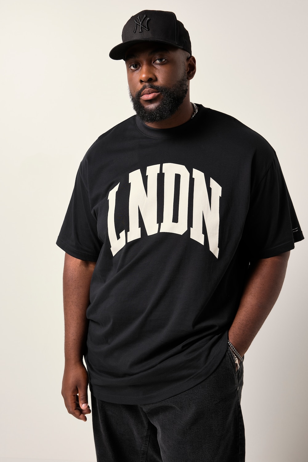 STHUGE T-shirt, korte mouwen, oversized, borstprint, tot 8XL