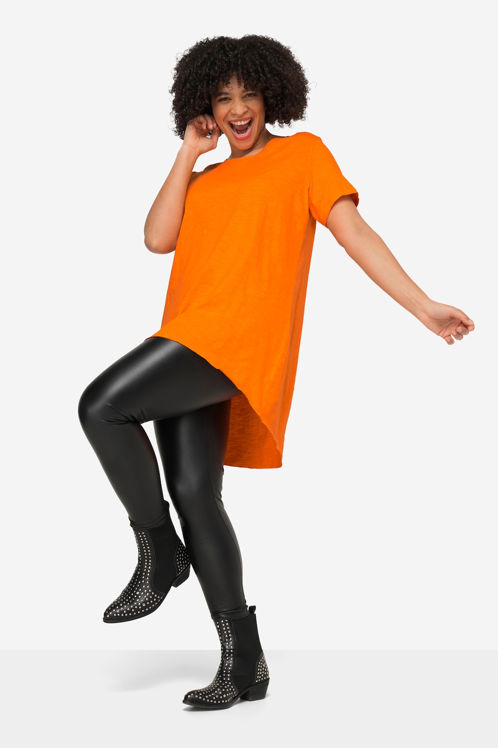 Longshirt, Rundhals, Halbarm, gerundeter Saum
