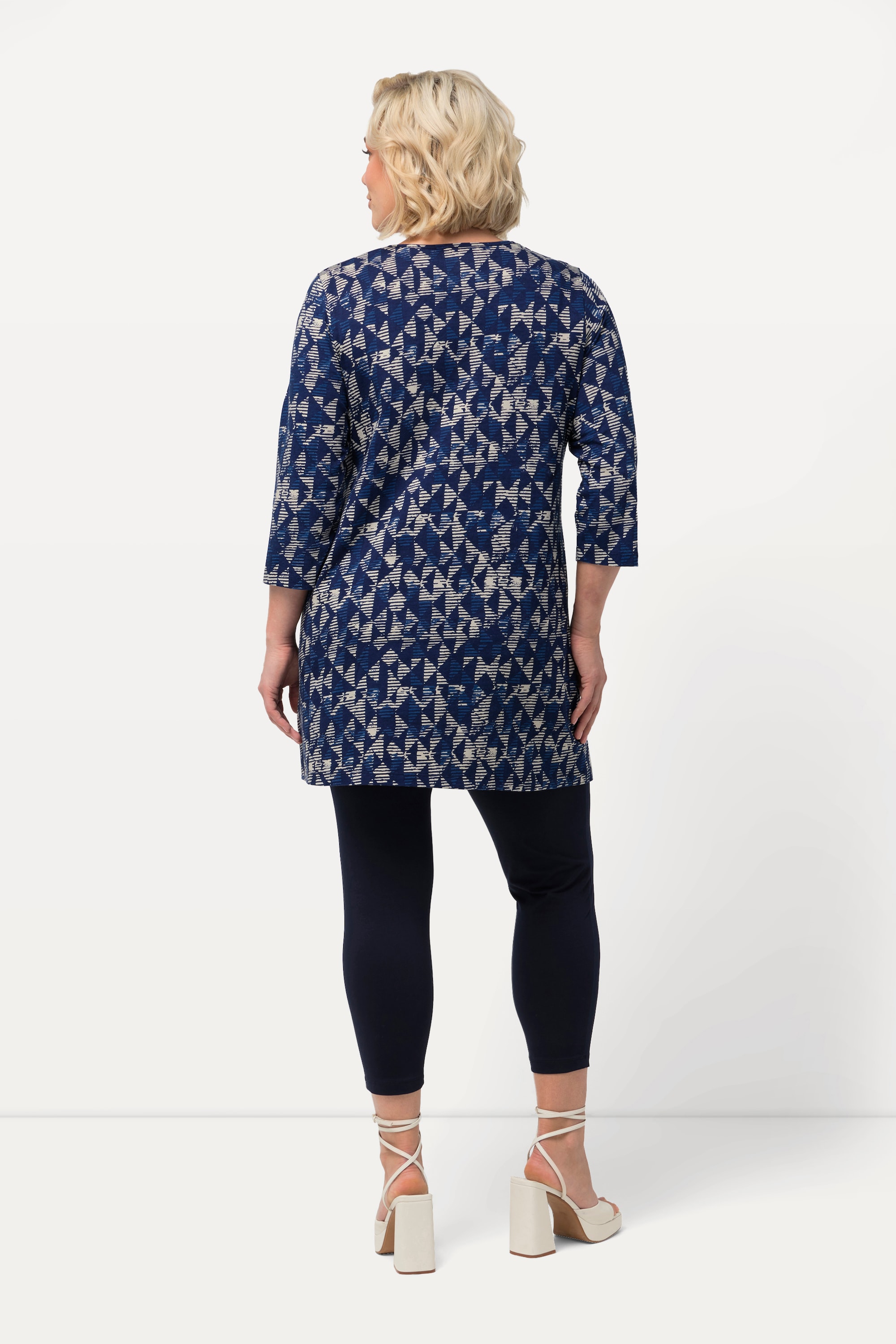 Ulla Popken Damen große Größen Longshirt grafischer Druck Tunika Ausschnitt