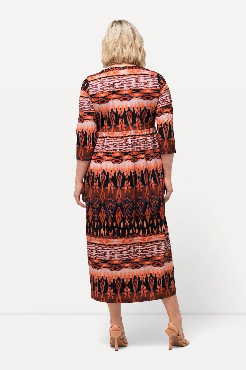 Femme Ronde Catalogue Quelle Robe Robes En Noir Grande