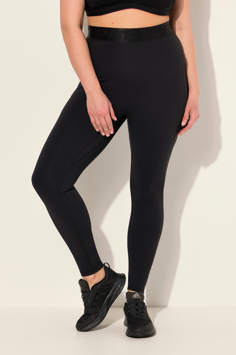 Große Größen LightFit-Sportleggings, Damen, schwarz, Größe: 42/44, Synthetische Fasern/Elasthan, Ulla Popken
