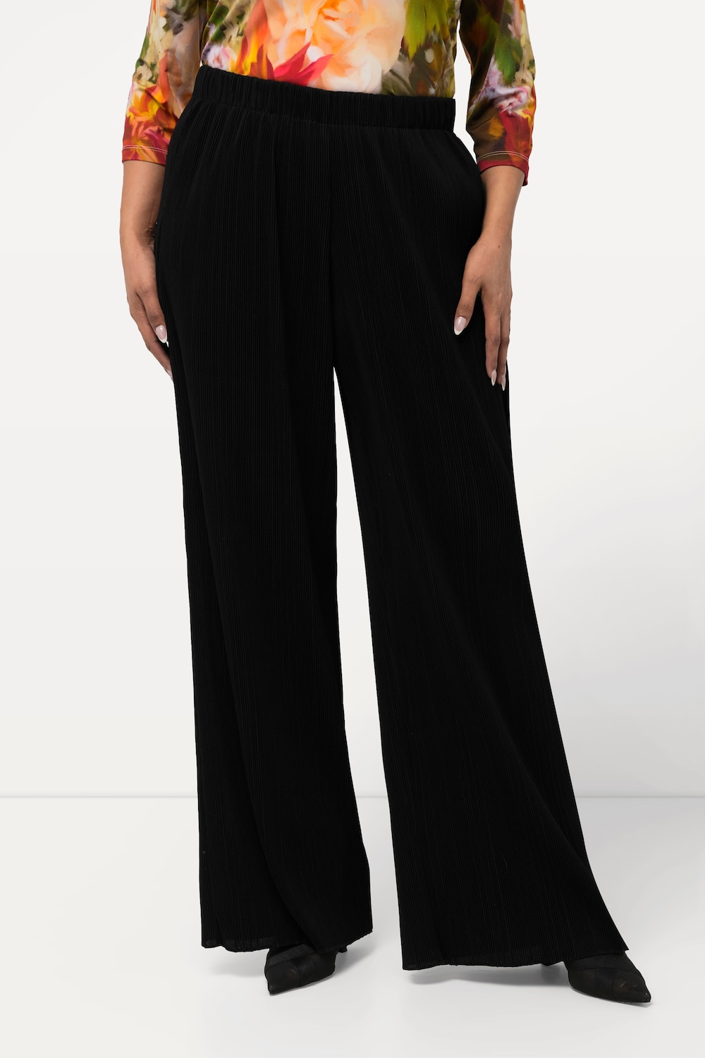 Große Größen Marlene-Plisseehose, Damen, schwarz, Größe: 48, Polyester, Ulla Popken