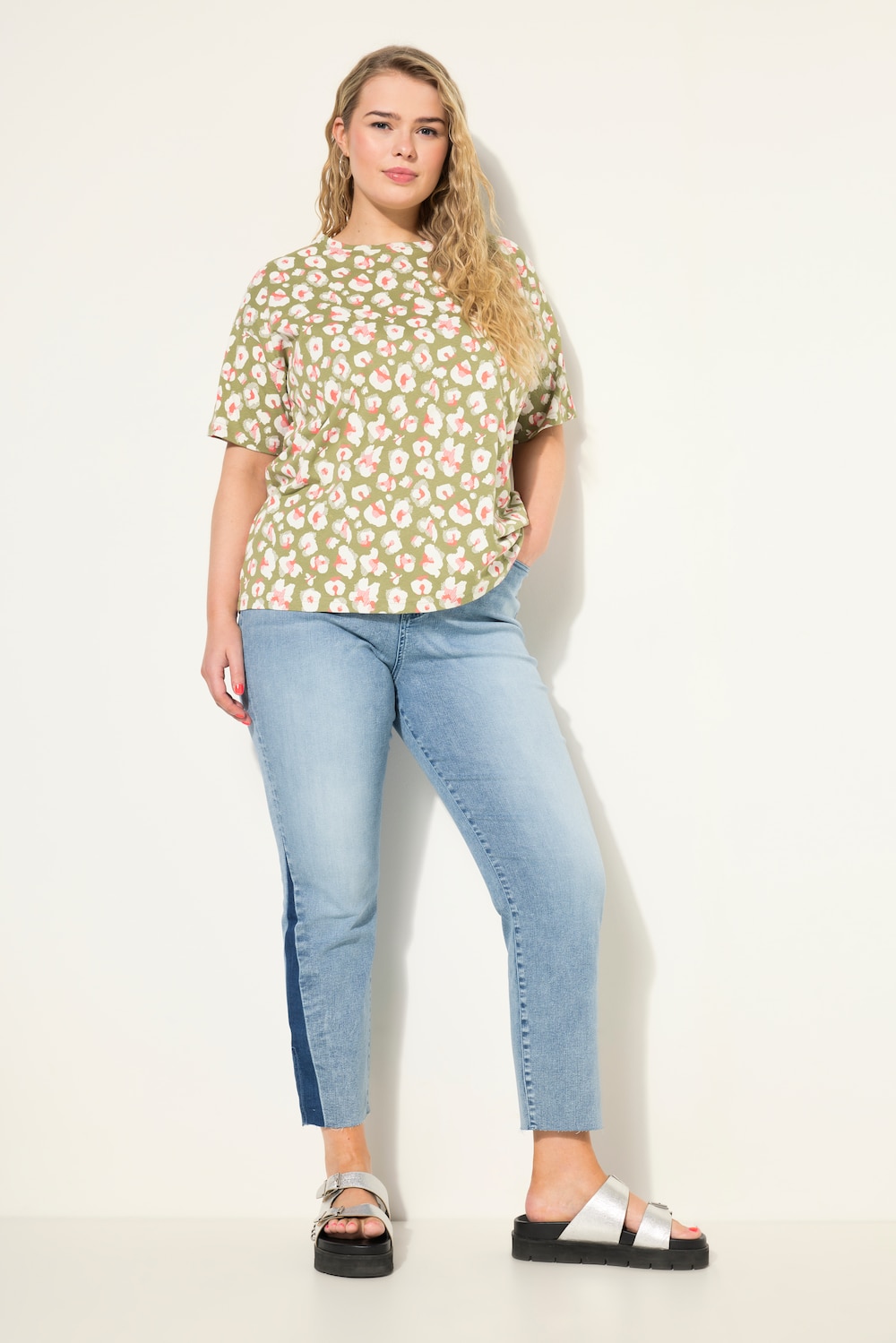 Große Größen Mom-Jeans, Damen, blau, Größe: 58, Viskose/Baumwolle/Polyester, Studio Untold