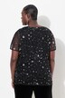 Blouse en mesh. Coupe oversize à manches courtes. Sequins et strass