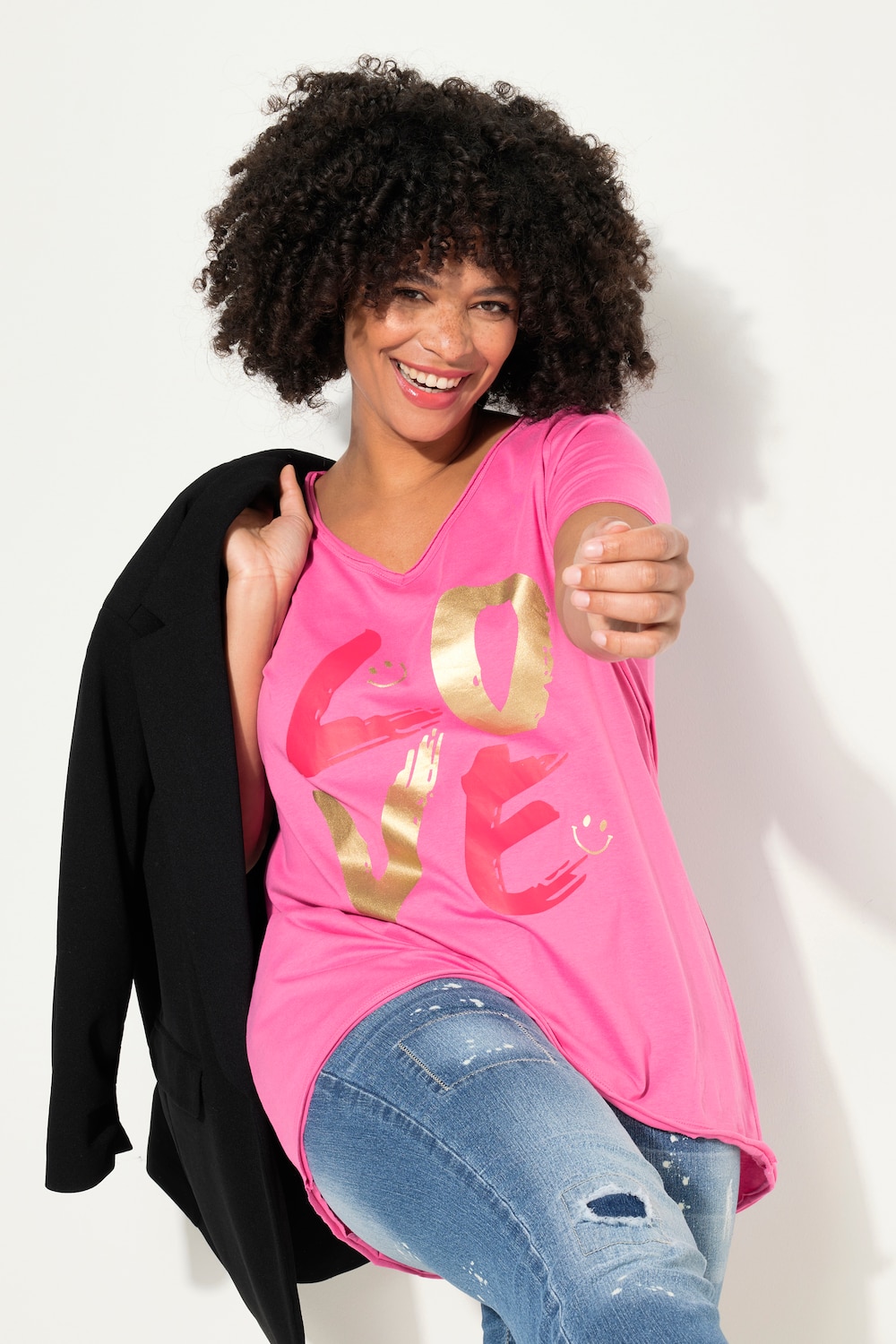 T-shirt, LOVE-tekst, V-hals, korte mouwen