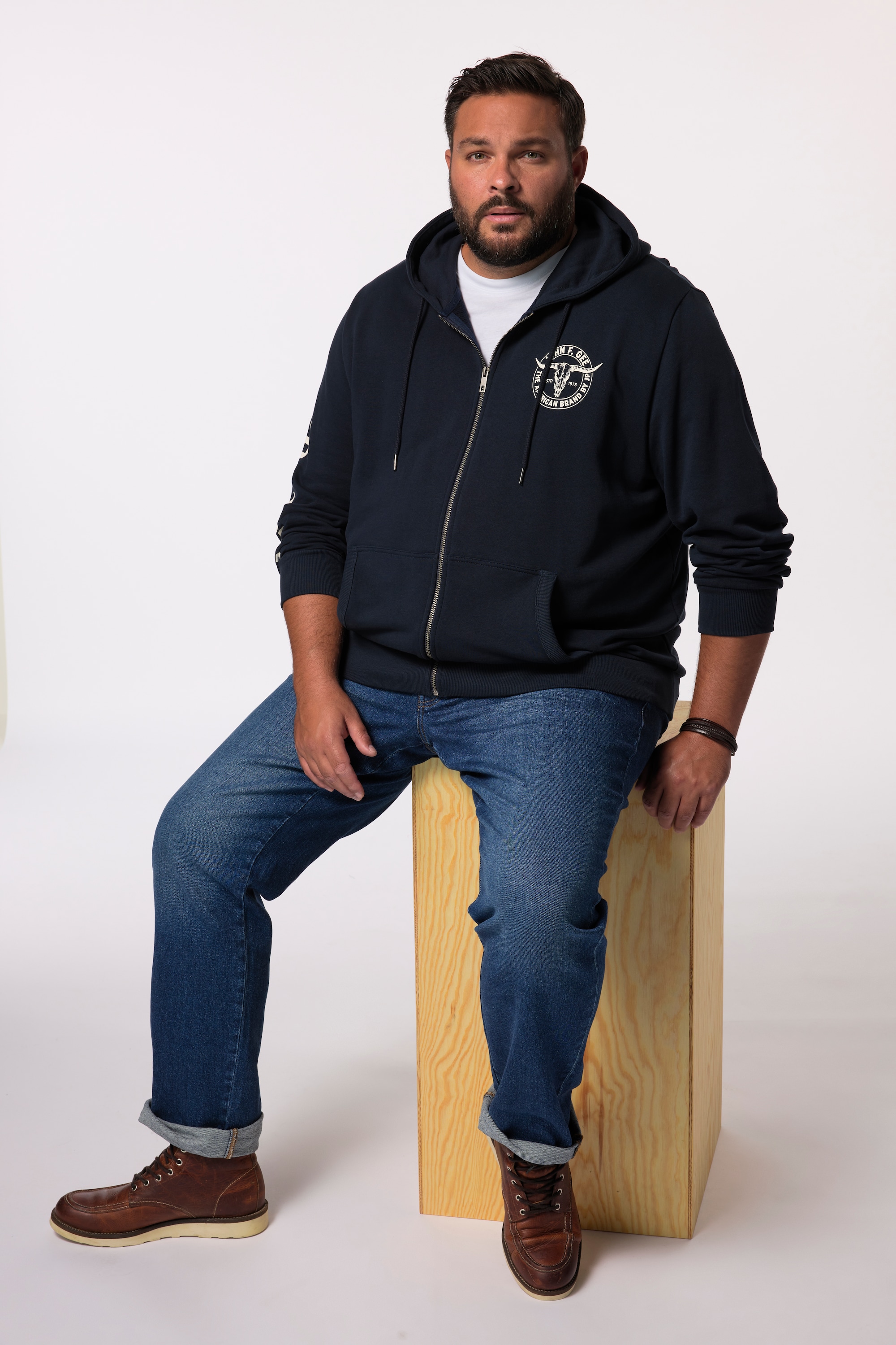 John F. Gee Herren große Größen John F. Gee Hoodiejacke Ärmelprint Kängurutasche