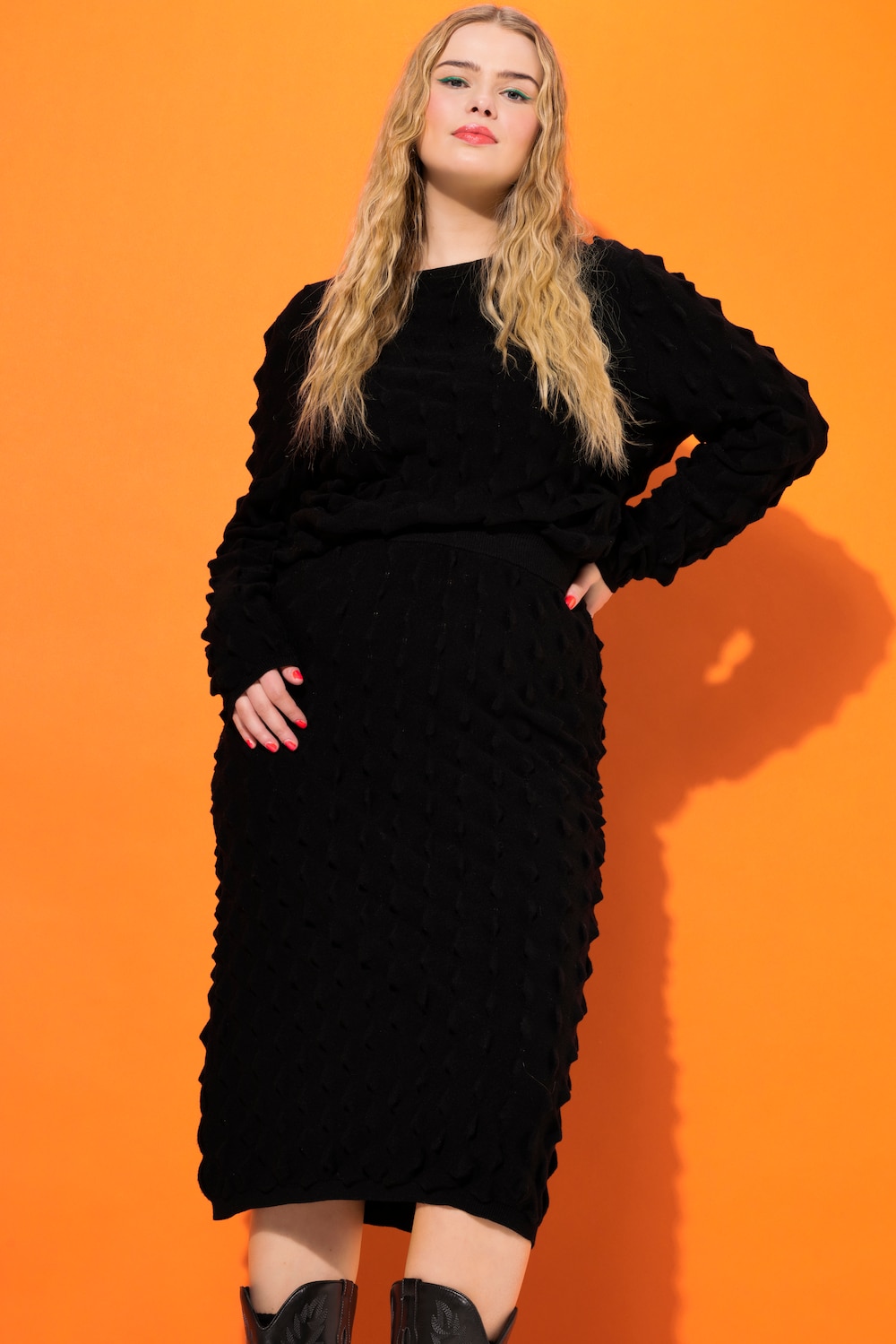 Große Größen Maxi-Strickrock, Damen, schwarz, Größe: 54/56, Viskose/Synthetische Fasern/Polyester, Studio Untold