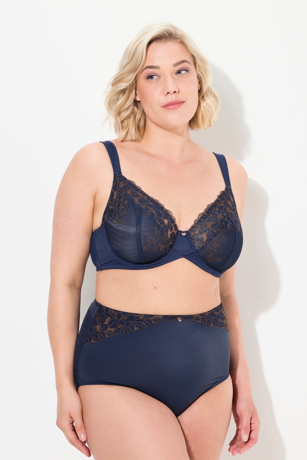 Große Größen Bügel-BH, Damen, blau, Größe: 95F, Synthetische Fasern/Polyester, Ulla Popken