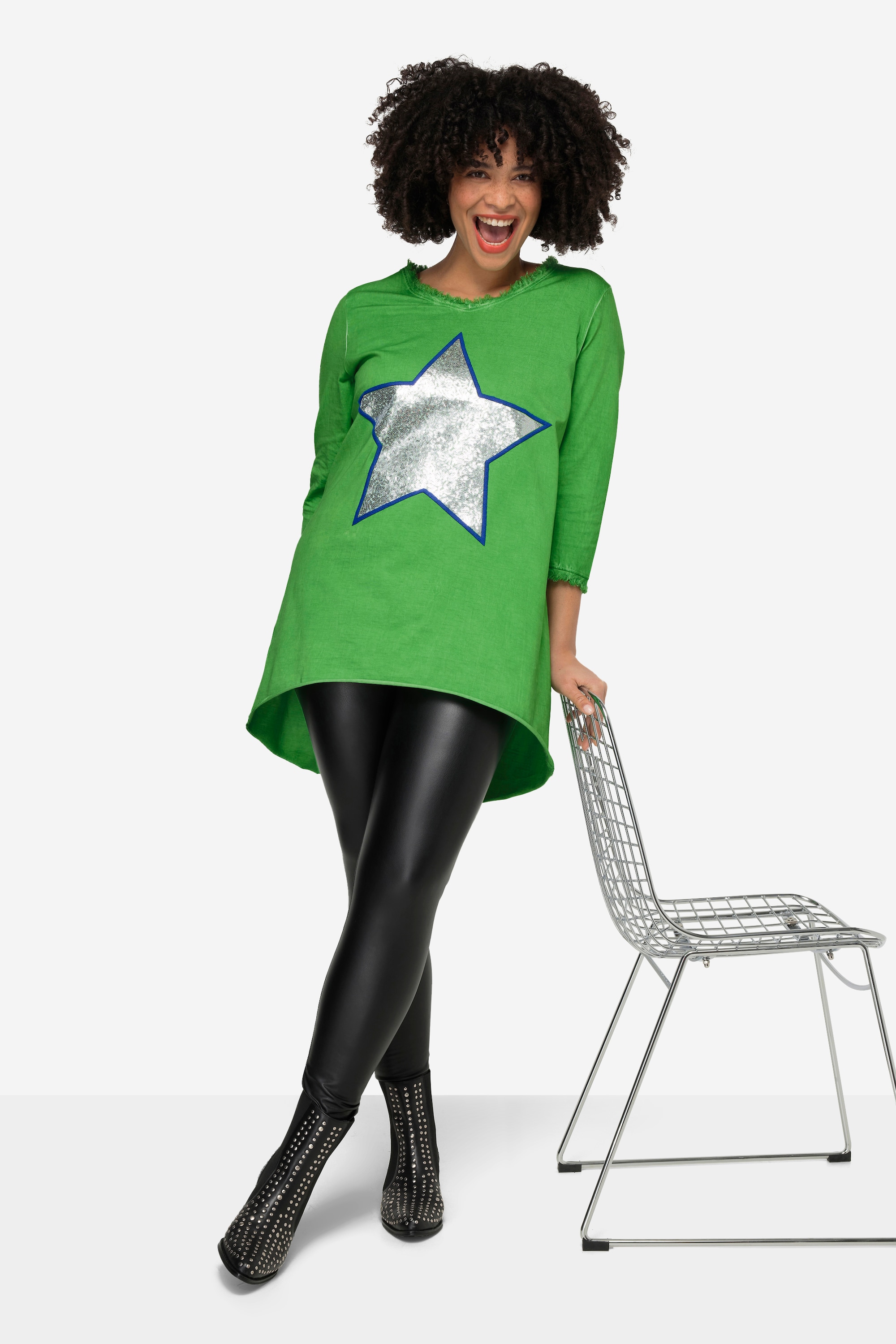 Angel of Style Damen große Größen T Shirt A Linie Pailletten Stern V Ausschnitt