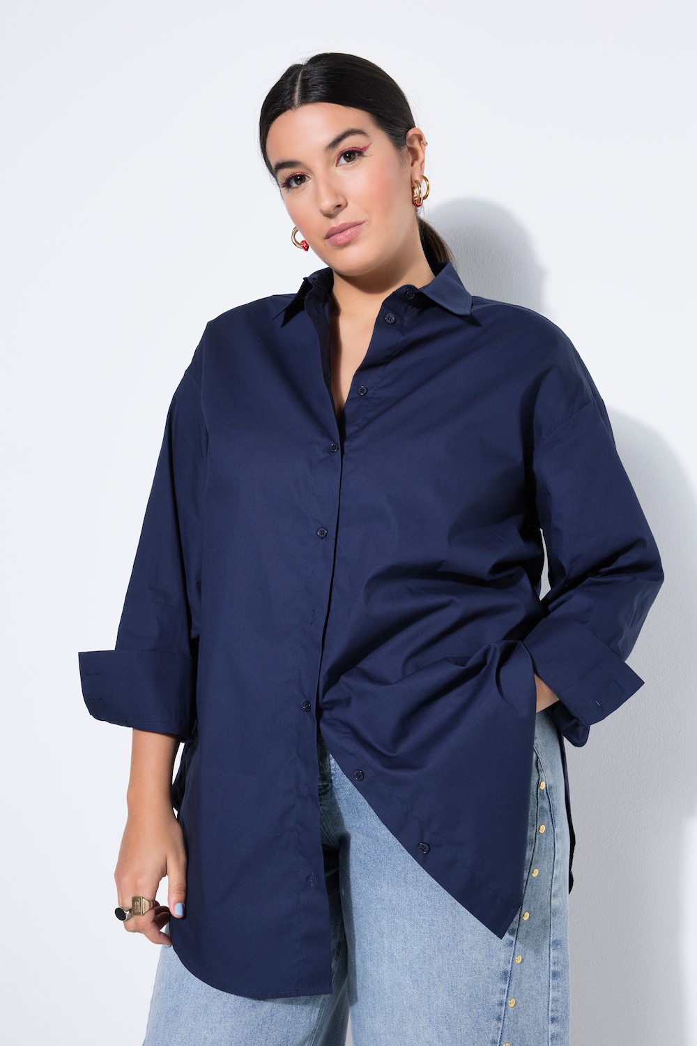 Bluse, oversized, Rücken-Knopfleiste, Langarm