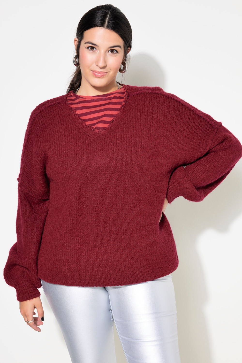 Pullover, V-Ausschnitt mit Spitze, weiter Langarm