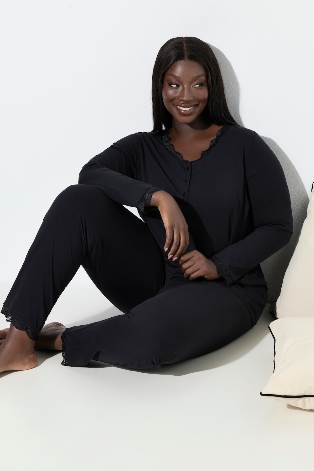 Pyjama, Zweiteiler, Spitze, Knöpfe, Langarm