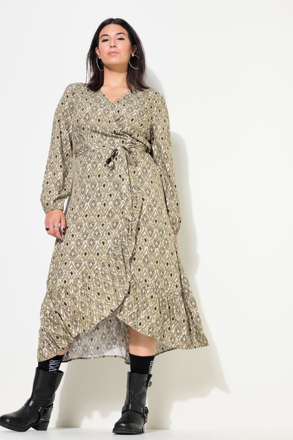 Große Größen Maxikleid, Damen, grün, Größe: 42/44, Viskose, Studio Untold