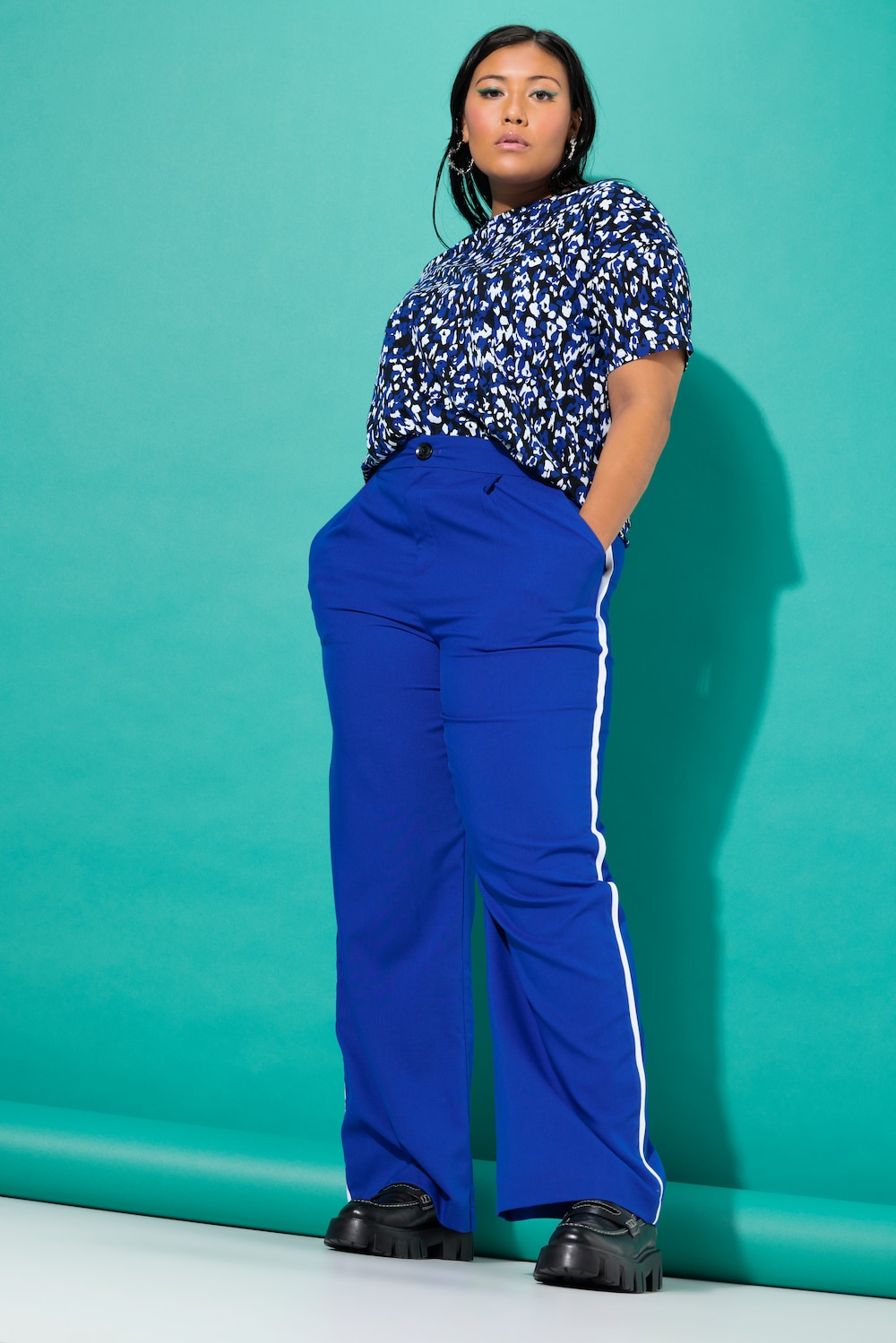 Stora storlekar Kostymbyxa, Dam, blå, storlek: 42, Polyester/Viskos, Studio Untold