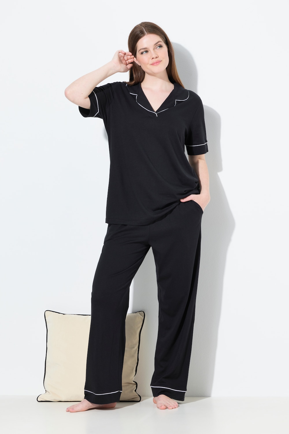 Pyjama, Zierpaspeln, Reverskragen, Halbarm