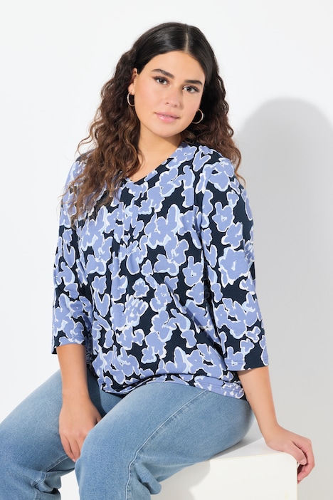 Floral Print 3/4 Sleeve V-Neck Tee