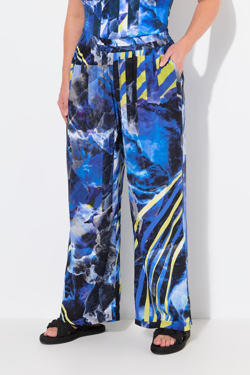 Große Größen Palazzohose, Damen, blau, Größe: 62/64, Viskose, Ulla Popken