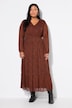 Robe maxi à motif léopard. Coupe trapèze et patte de boutonnage