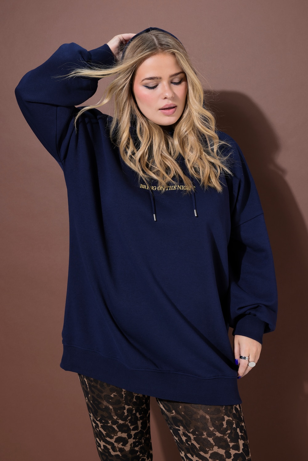 Hoodie, oversized, Glitzer-Statement, Kapuze