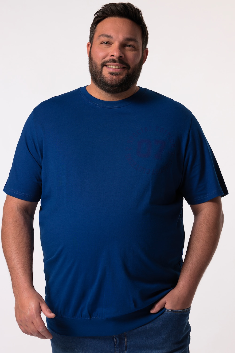 Men+ T-Shirt, Halbarm, Bauchfit, Brustprint, bis 8 XL