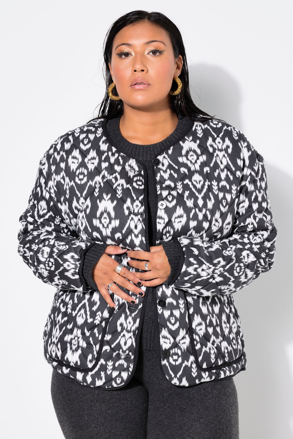 Große Größen Steppjacke, Damen, schwarz, Größe: 46/48, Polyester/Synthetische Fasern, Studio Untold