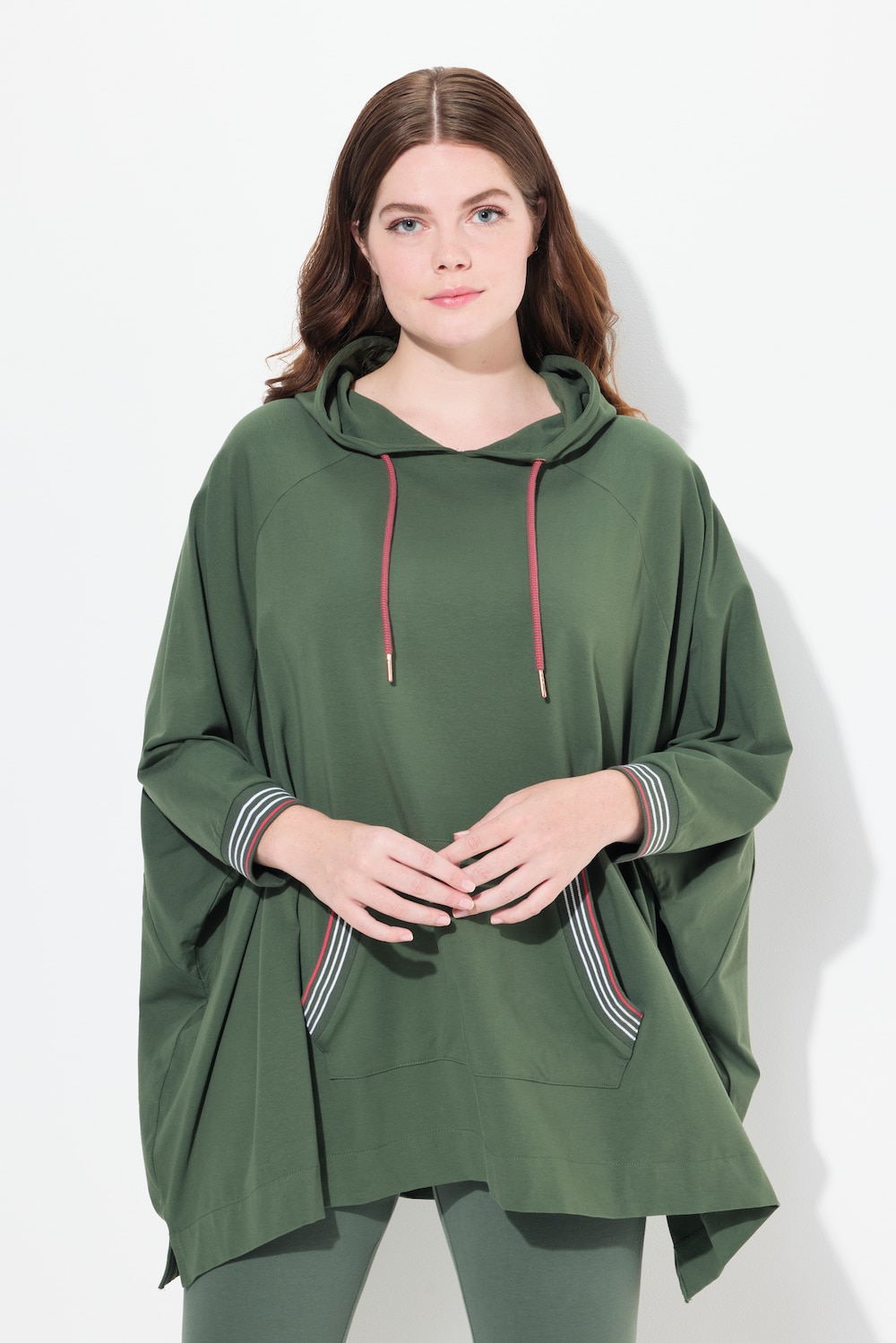 Große Größen Loungwear-Poncho, Damen, grün, Größe: 2=50-56, Baumwolle, Ulla Popken