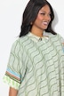 Slinkybluse, lappedesign, skjortekrage, halve ermer