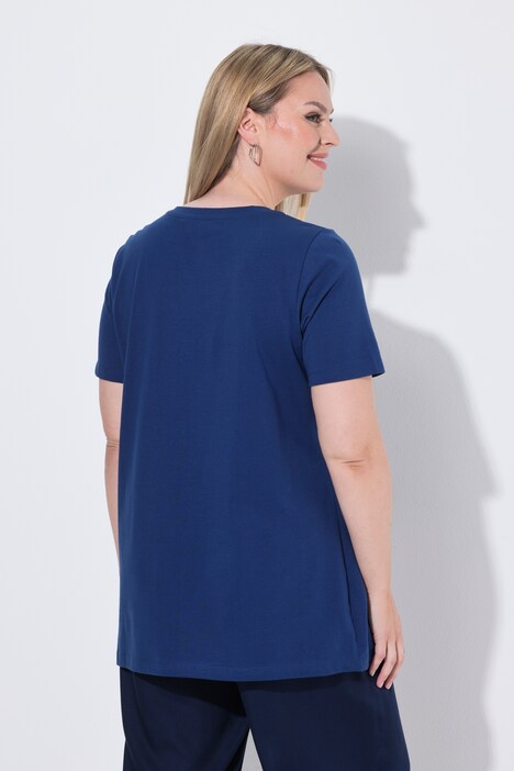 T-shirt avec « collier » fantaisie, coupe confortable