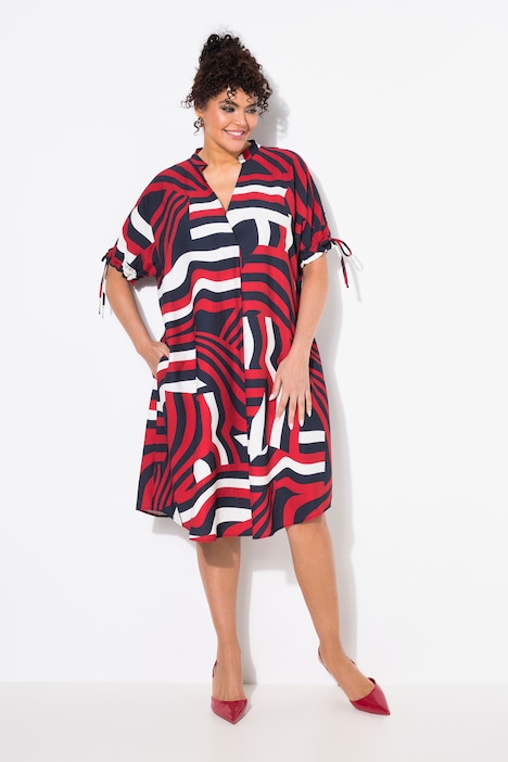 Robe oversize, décolleté en V, manches courtes et poches