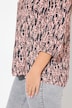 Blusa, plumas, escote túnica, mangas 3/4