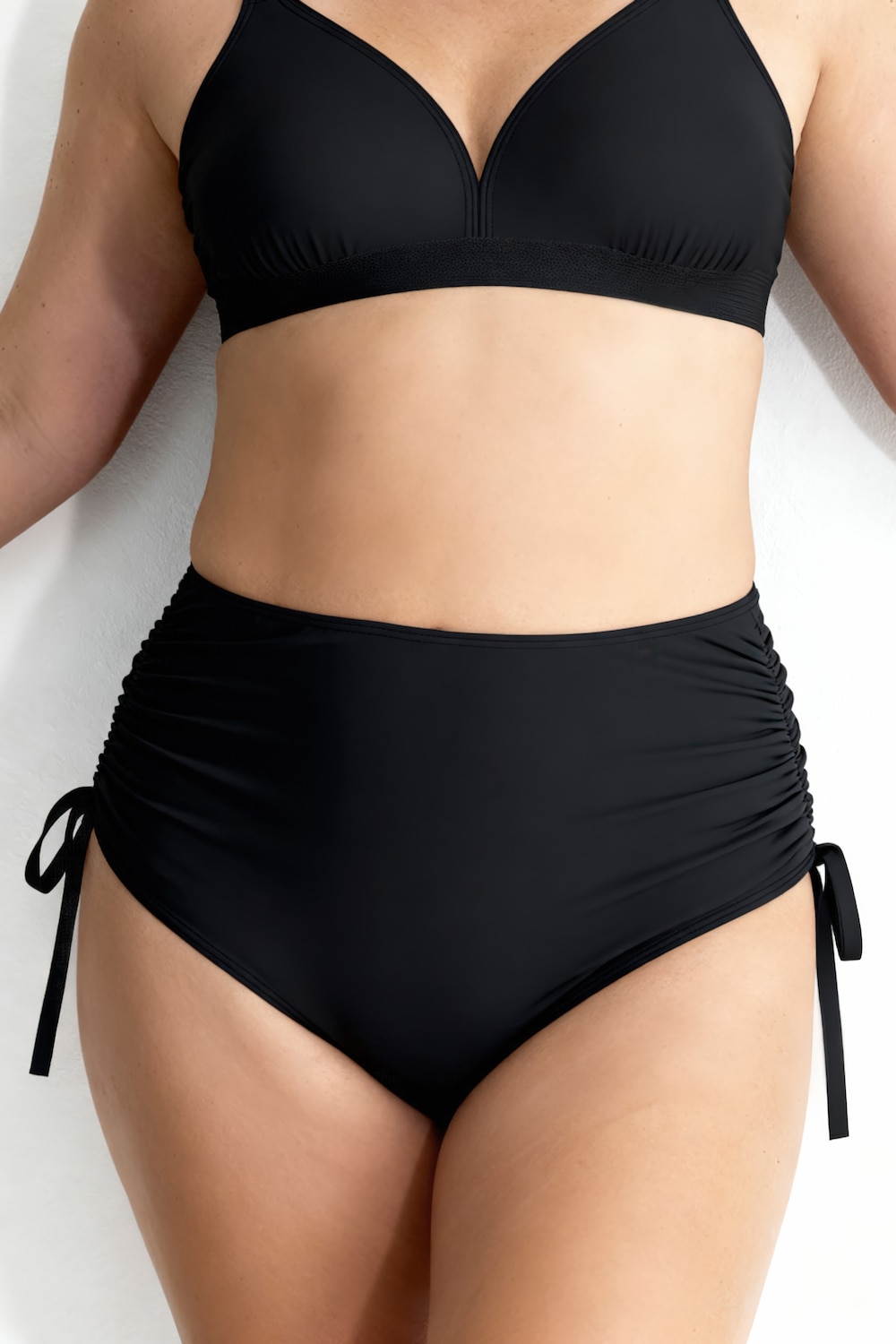 Bikini-Slip, Raffband, Vorderfutter